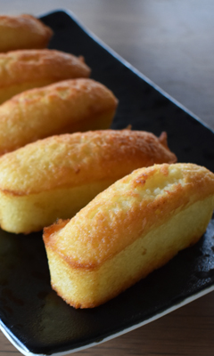 Financiers à la noix de coco
