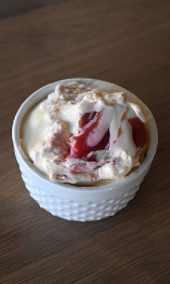 Mousse marbrée aux framboises