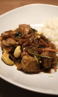 Poulet aux noix de cajou