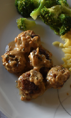 Boulettes à la sauce au poivre